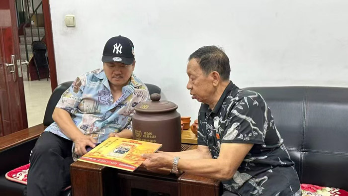 翰墨弦音共雅韵-书画家张斌与赵本山弟子唐鉴军共绘文化艺术新篇