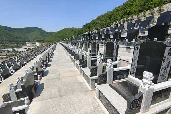 玉灵山墓园