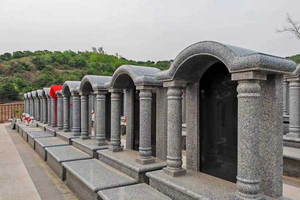 盘龙福地墓园